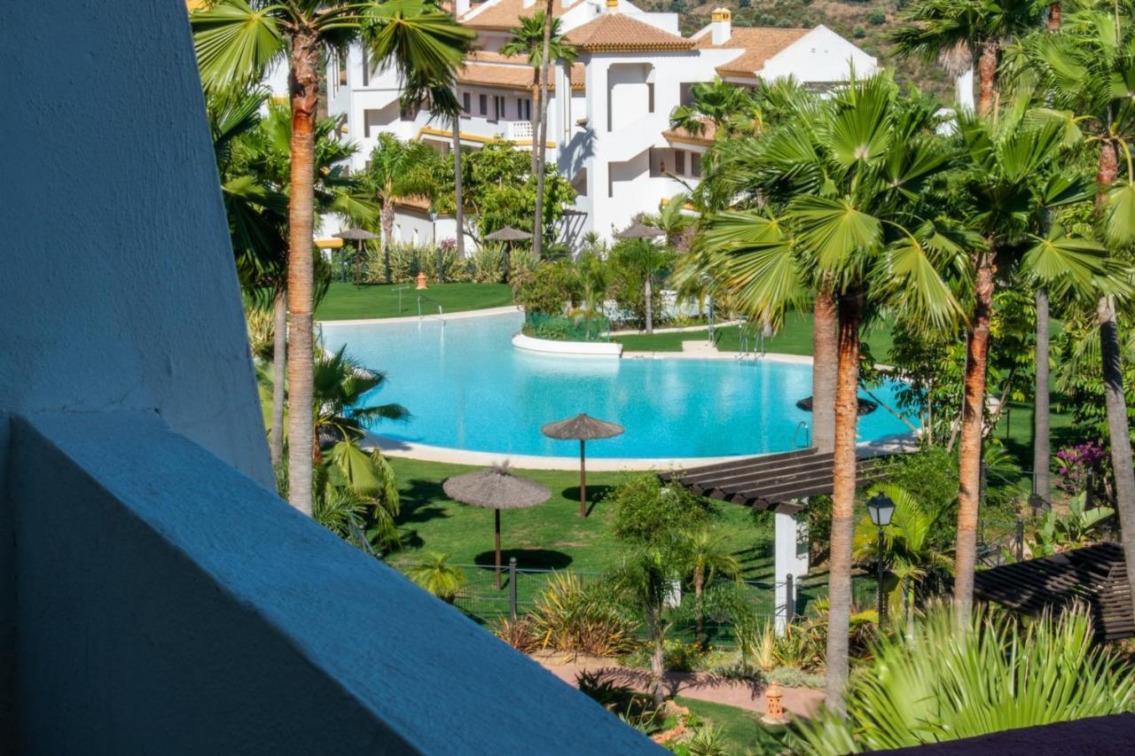 Apartament 2Br Calanova Grand Golf - Wifi/Ac/Pool Malaga Zewnętrze zdjęcie