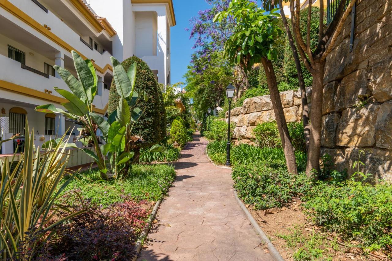 Apartament 2Br Calanova Grand Golf - Wifi/Ac/Pool Malaga Zewnętrze zdjęcie