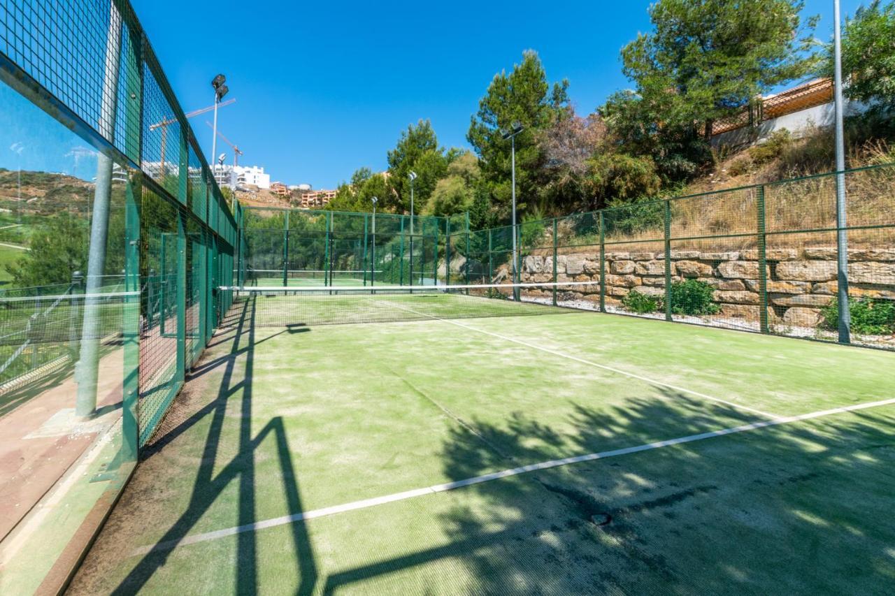 Apartament 2Br Calanova Grand Golf - Wifi/Ac/Pool Malaga Zewnętrze zdjęcie