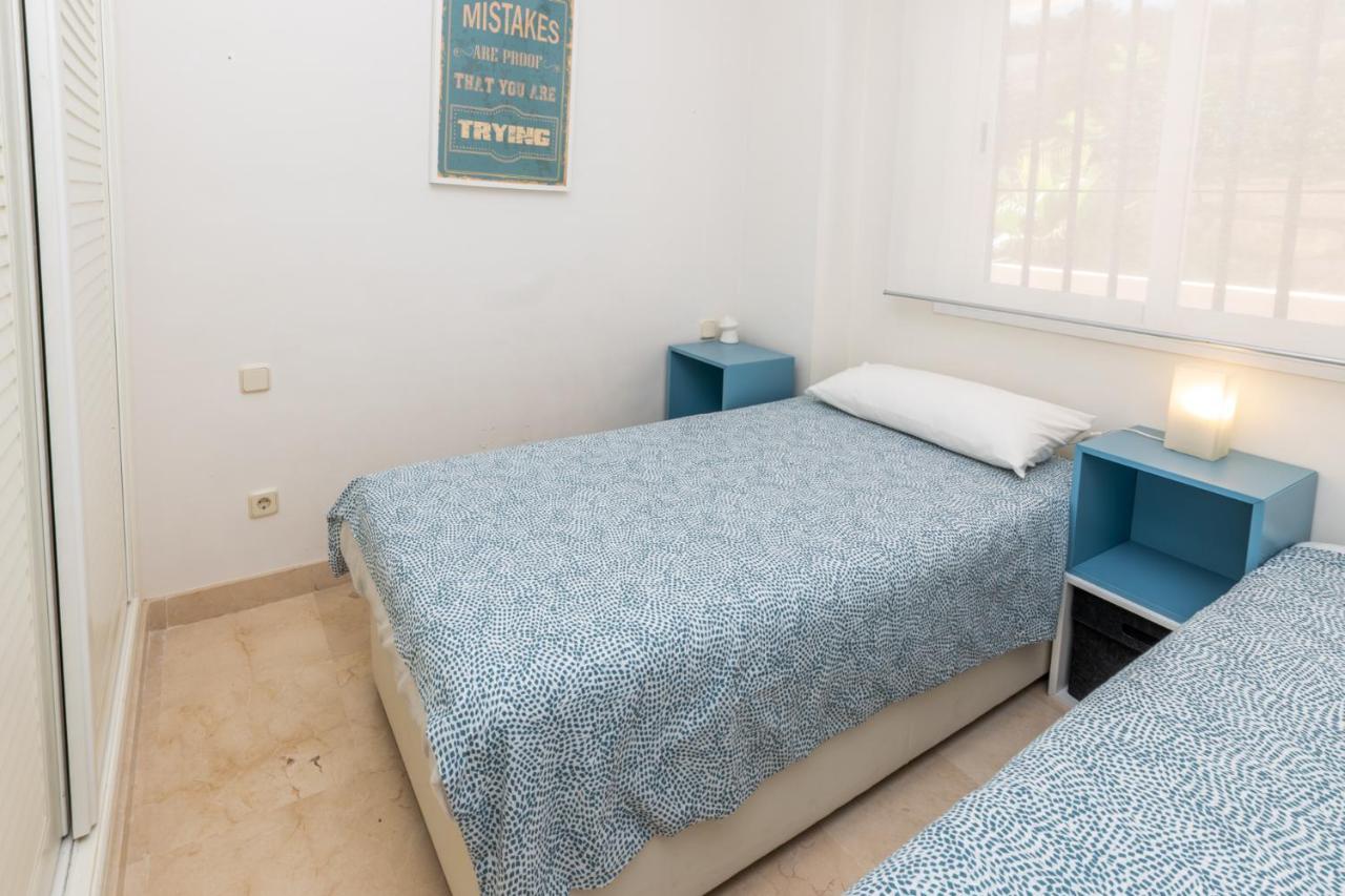 Apartament 2Br Calanova Grand Golf - Wifi/Ac/Pool Malaga Zewnętrze zdjęcie