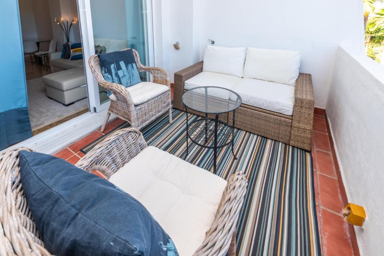 Apartament 2Br Calanova Grand Golf - Wifi/Ac/Pool Malaga Zewnętrze zdjęcie