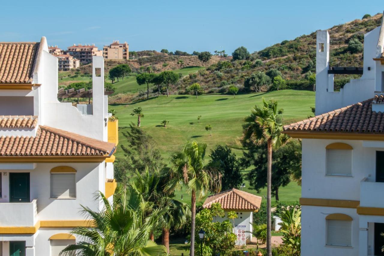 Apartament 2Br Calanova Grand Golf - Wifi/Ac/Pool Malaga Zewnętrze zdjęcie