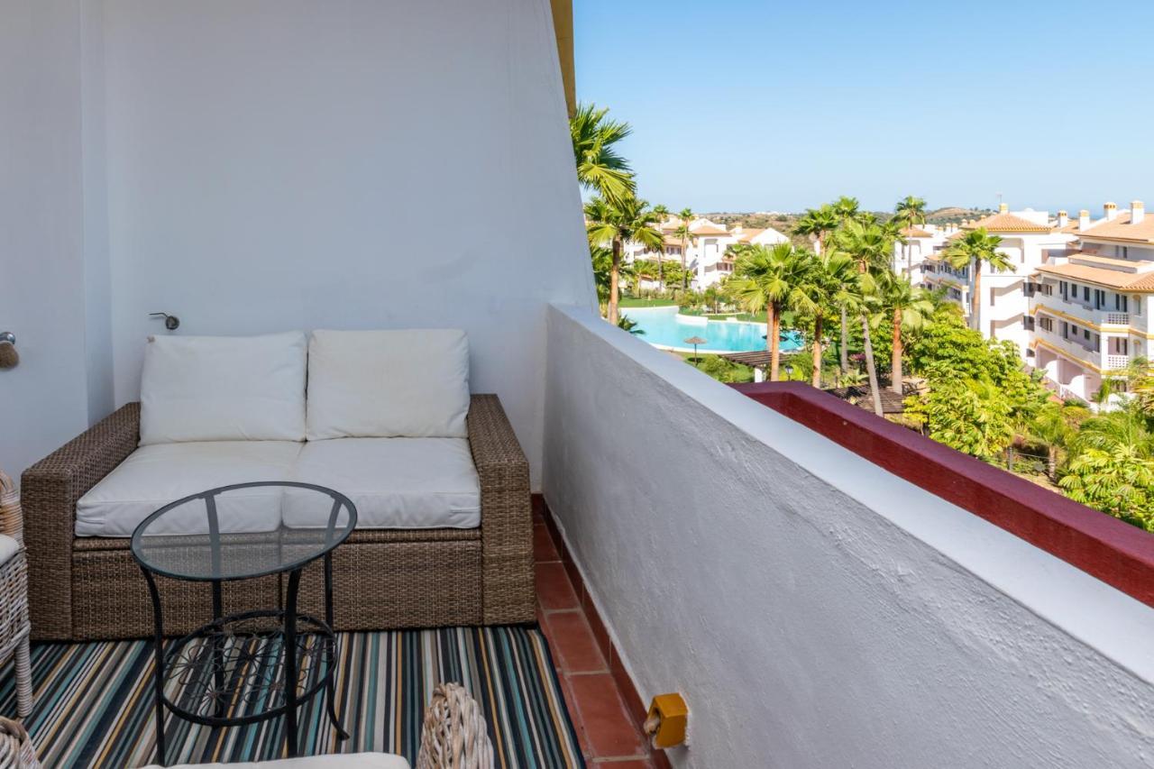 Apartament 2Br Calanova Grand Golf - Wifi/Ac/Pool Malaga Zewnętrze zdjęcie